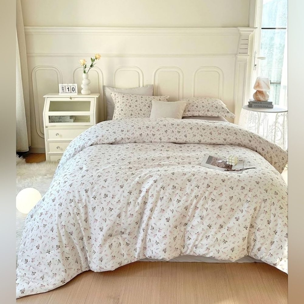 Cottagecore Floral Full Lightweight Comforter Set